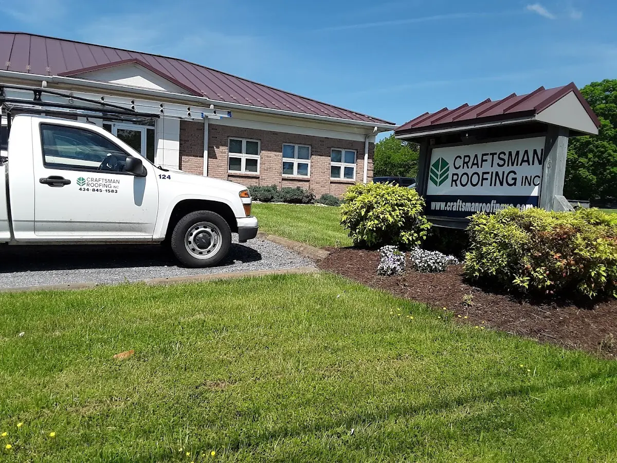 Quality Ice Dam Removal by experienced craftsmen in Downtown Marysville